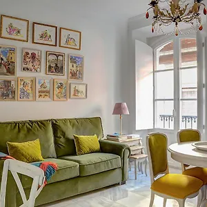 deluxe-apartment-trajano.es-andalucia.com/